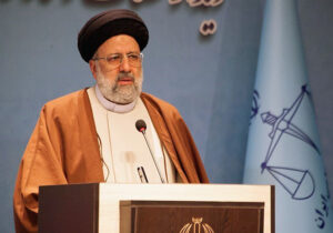 محل طرح اختلاف مسئولان جلسات خصوصی است نه تریبونهای عمومی