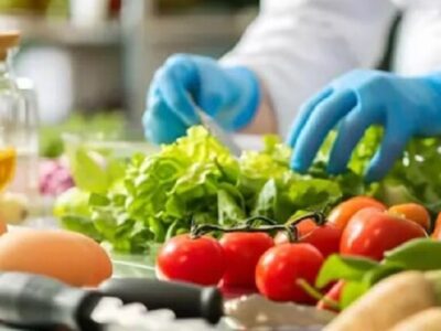 ۵ گام اساسی برای حفظ ایمنی مواد غذایی در آشپزی