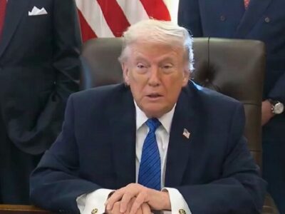 ادعای ترامپ: امیدواریم با ایران به توافق برسیم