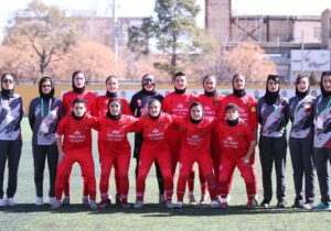 تیم فوتبال بانوان تراکتور به دسته یک صعود کرد