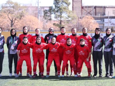 تیم فوتبال بانوان تراکتور به دسته یک صعود کرد