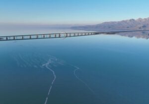 دریاچه ارومیه جان گرفت/ افزایش ۶۸ سانتیمتری تراز آب