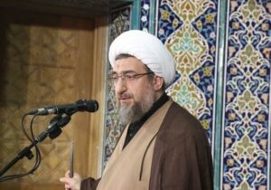 تاکید امام جمعه تبریز بر تداوم برگزاری باشکوه اجتماعات خیابانی
