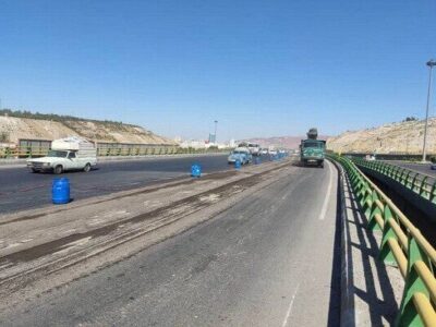 آغاز عملیات روکش آسفالت در باند جنوبی اتوبان شهید کسایی تبریز/ رانندگان احتیاط کنند